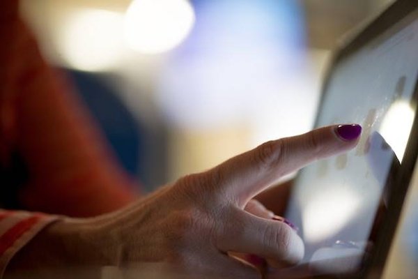 Les ordinateurs portables à écran tactile: pour ou contre?